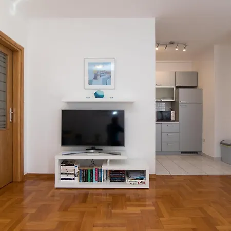 Mirela Appartement