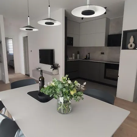 Apartment Mirela * Split