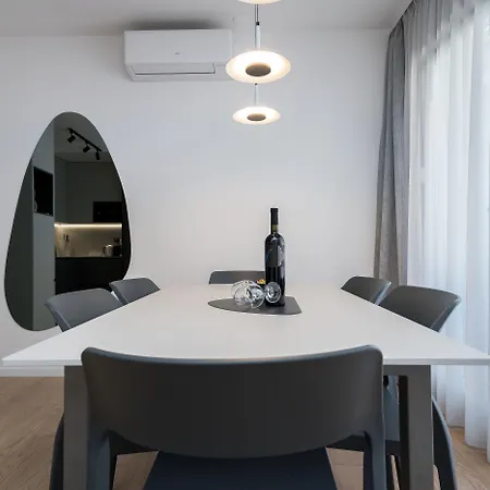Appartement Mirela *