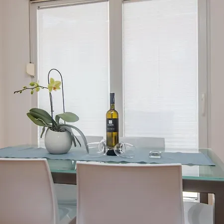 Apartment Mirela * Split