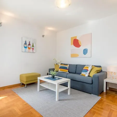 Apartment Apartment Mirela *