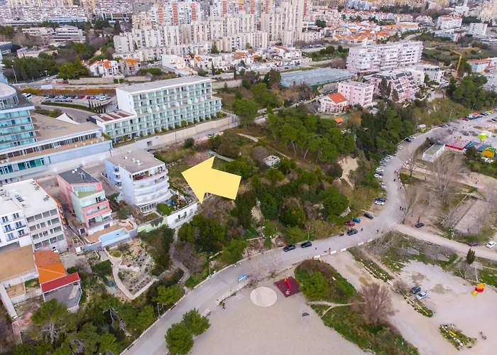 Apartment Apartment Mirela Split